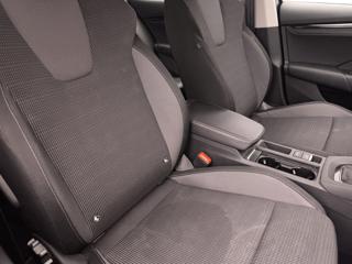 SKODA Octavia usata, con Bracciolo