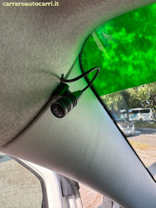 MERCEDES-BENZ Vito usata, con Lettore CD