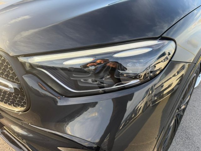 MERCEDES-BENZ GLC 300 usata, con Fari LED
