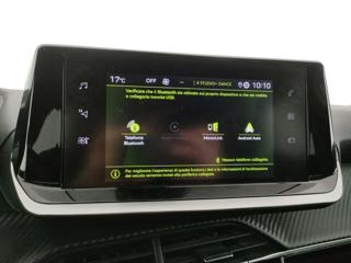 PEUGEOT 2008 usata, con Volante in pelle