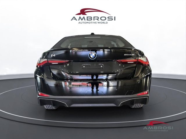 BMW i4 usata 7