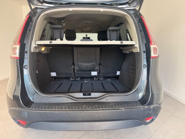 RENAULT Scenic usata 12