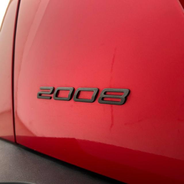 PEUGEOT 2008 usata, con Specchietti laterali elettrici