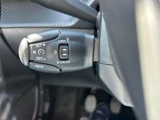 PEUGEOT 2008 usata, con Cruise Control