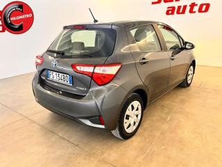 TOYOTA Yaris usata, con Autoradio
