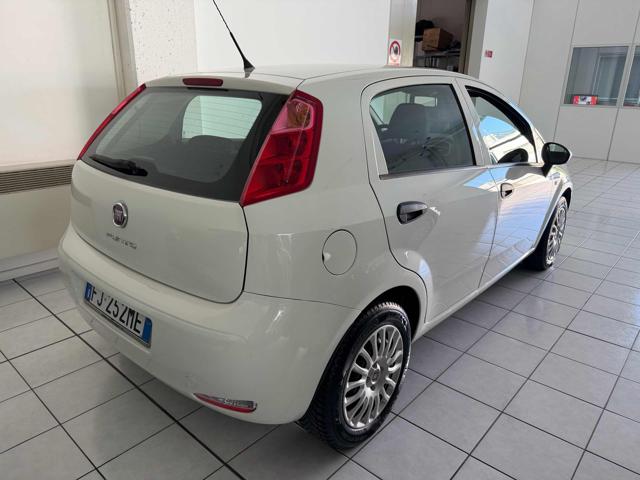 FIAT Punto usata, con Autoradio