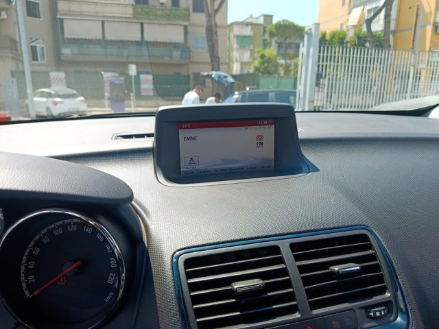 OPEL Meriva usata, con Climatizzatore