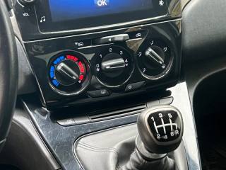 LANCIA Ypsilon usata, con Servosterzo