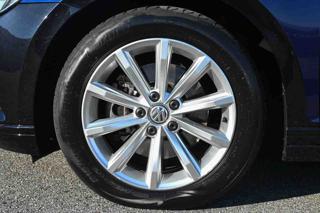 VOLKSWAGEN Passat Variant usata, con Climatizzatore