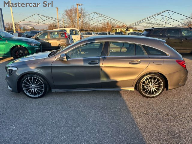 MERCEDES-BENZ CLA 220 usata, con Controllo automatico clima
