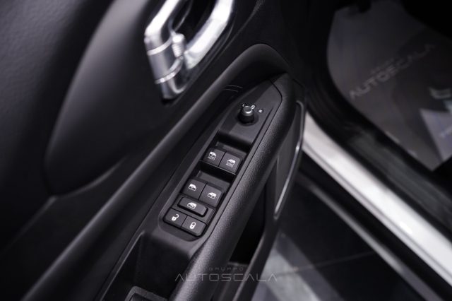 JEEP Compass usata, con Servosterzo