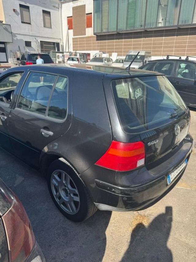 VOLKSWAGEN Golf usata, con Airbag Passeggero