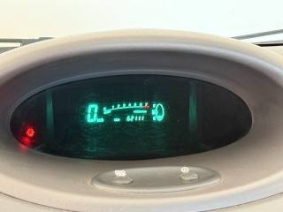 TOYOTA Yaris usata 14