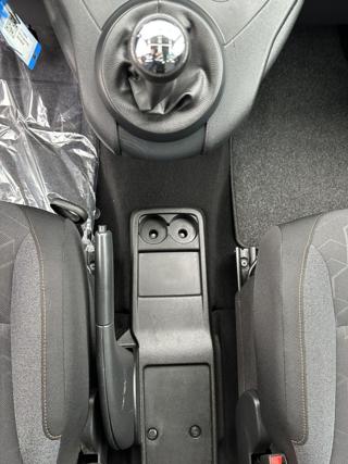 PEUGEOT Partner usata, con Cronologia tagliandi