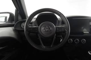 TOYOTA Aygo X usata 11