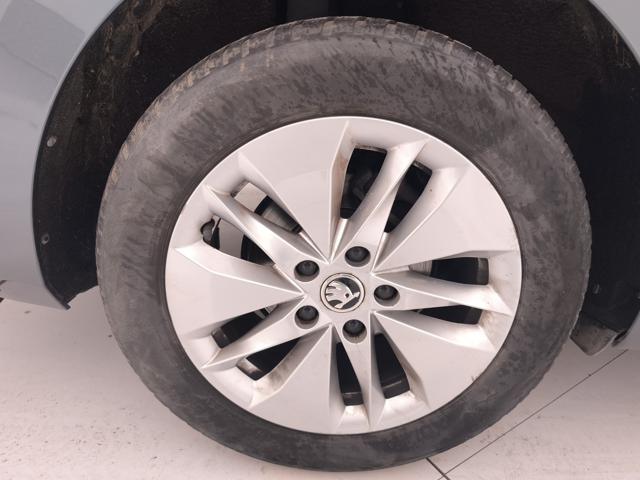 SKODA Octavia usata, con Volante multifunzione