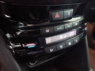 PEUGEOT 208 usata, con Climatizzatore