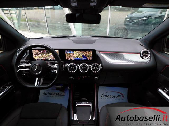 MERCEDES-BENZ GLA 180 usata, con Specchietti laterali elettrici