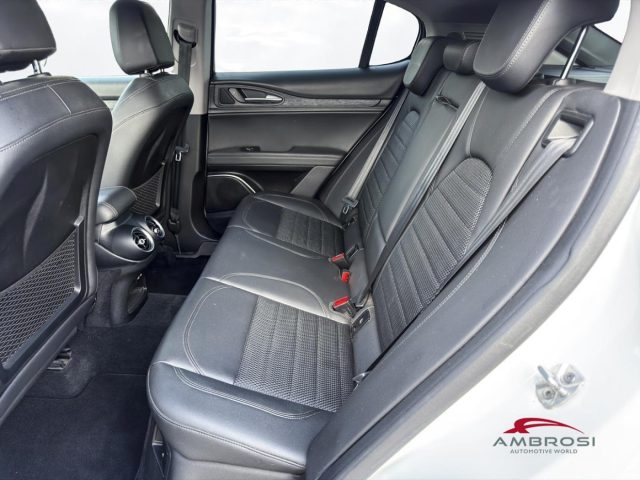 ALFA ROMEO Stelvio usata 10