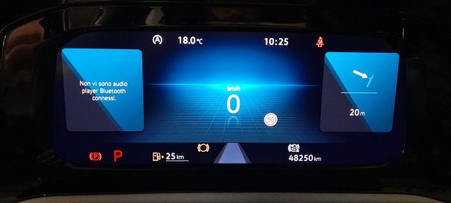 VOLKSWAGEN Golf usata, con Airbag testa
