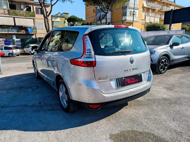 RENAULT Scenic usata, con Autoradio