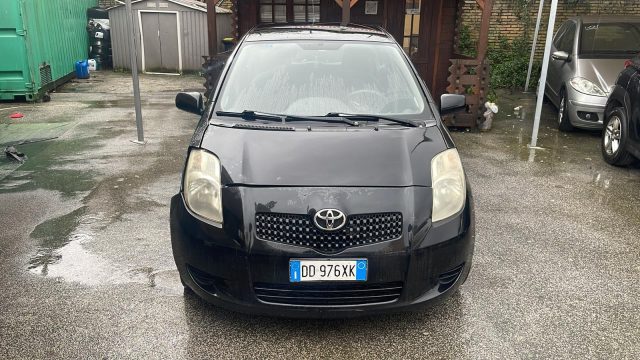 TOYOTA Yaris usata, con ABS
