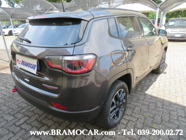 JEEP Compass usata, con Autoradio