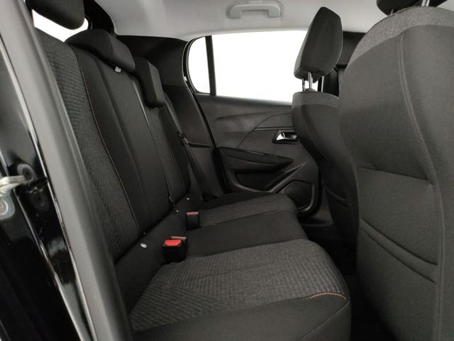 PEUGEOT 208 usata, con USB