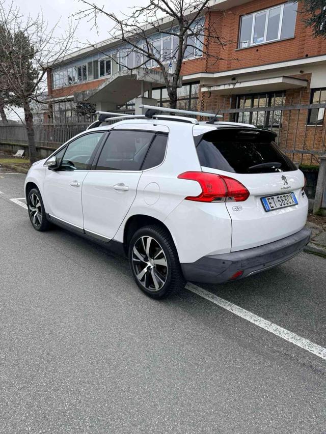PEUGEOT 2008 usata, con Airbag
