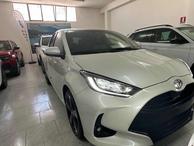 TOYOTA Yaris usata, con Alzacristalli elettrici