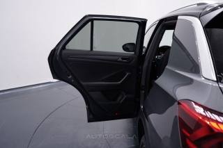 VOLKSWAGEN T-Roc usata, con Telecamera per parcheggio assistito