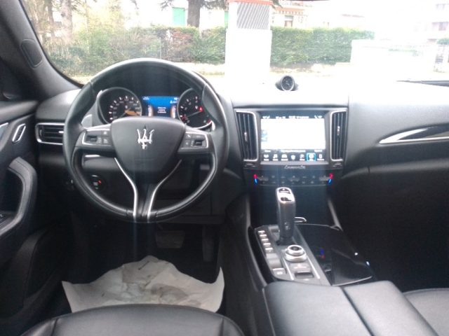 MASERATI Levante usata, con Climatizzatore
