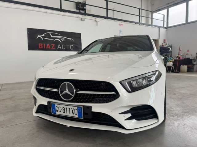 MERCEDES-BENZ A 180 usata, con Cerchi in lega
