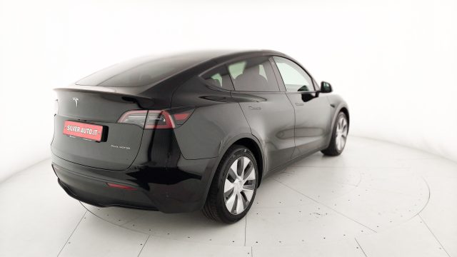 TESLA Model Y usata, con Boardcomputer