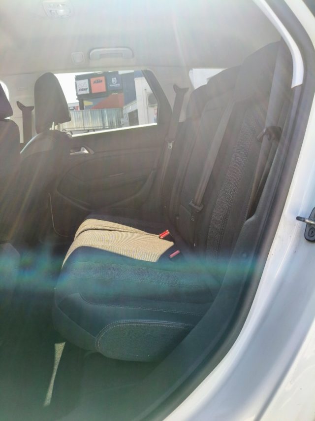 PEUGEOT 308 usata, con Volante in pelle