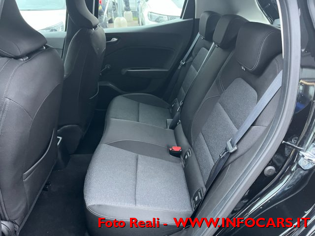 RENAULT Clio usata, con Autoradio