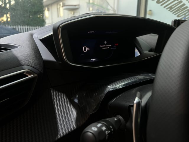 PEUGEOT 2008 usata, con Bracciolo