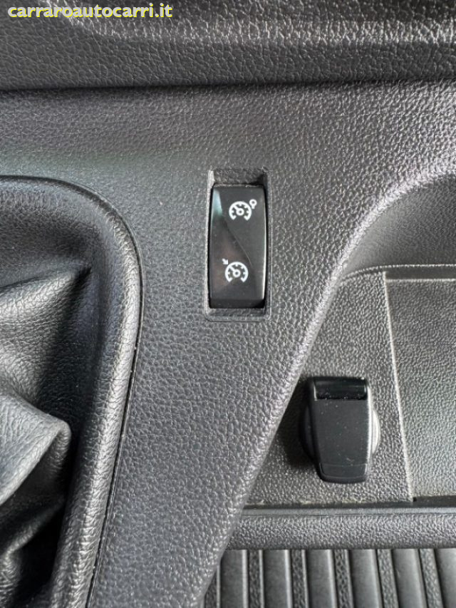 RENAULT Master usata, con Supporto lombare