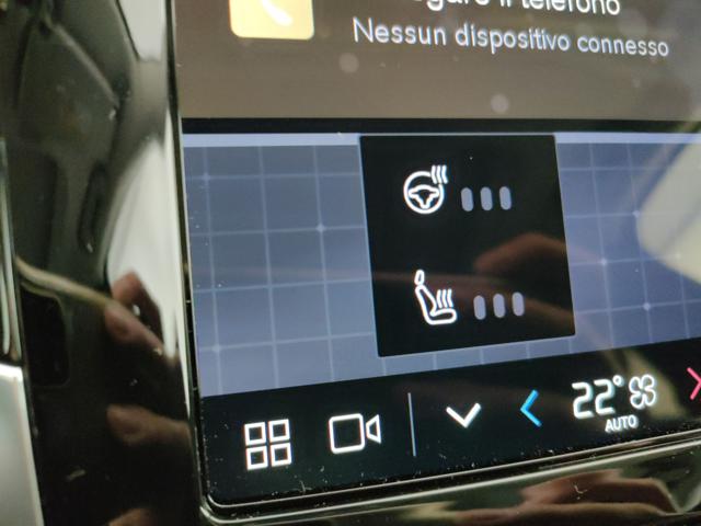 VOLVO XC90 usata, con Luci diurne LED