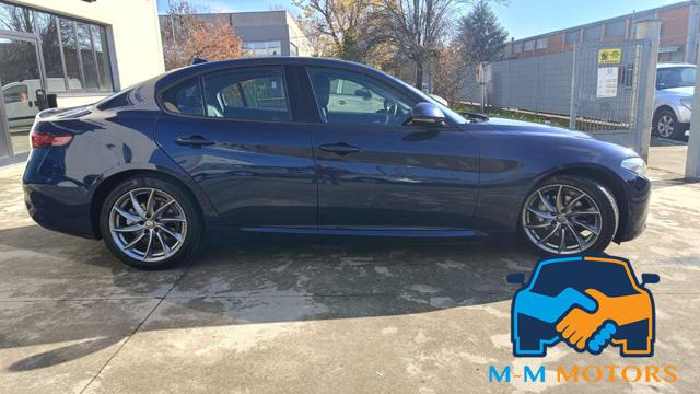 ALFA ROMEO Giulia usata, con Autoradio