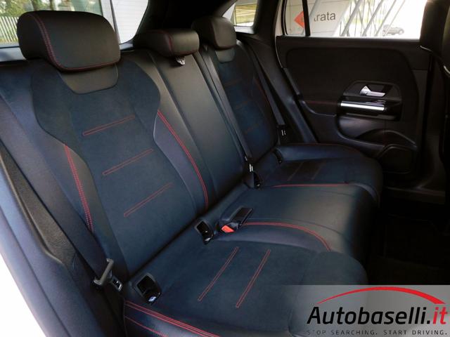MERCEDES-BENZ GLA 180 usata, con Sistema di navigazione