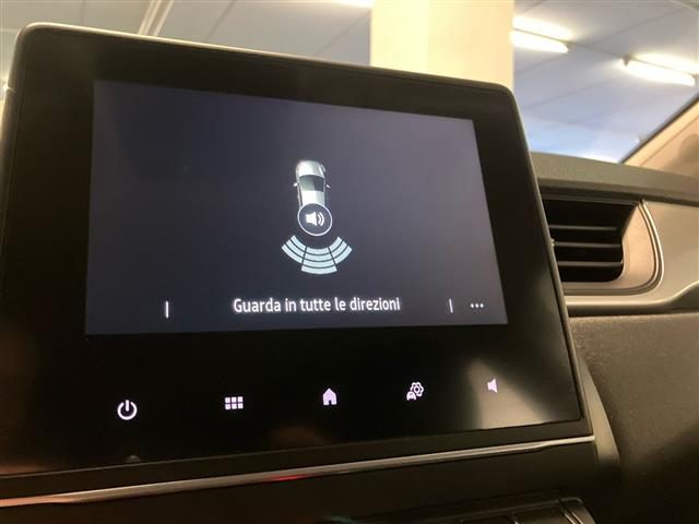 RENAULT Captur usata, con Sensori di parcheggio posteriori