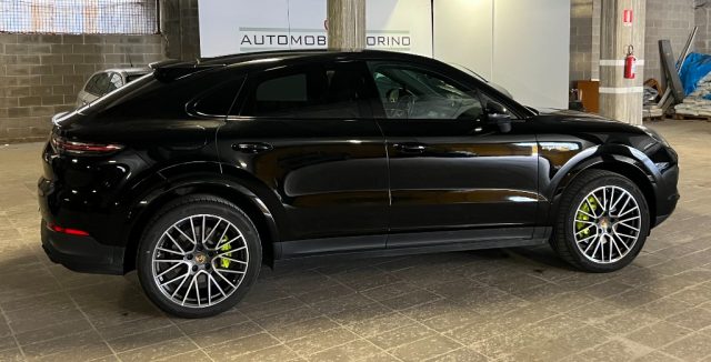 PORSCHE Cayenne usata, con Autoradio