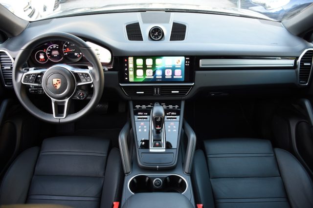 PORSCHE Cayenne usata, con Cerchi in lega
