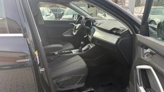 AUDI Q3 usata, con Sensori di parcheggio posteriori