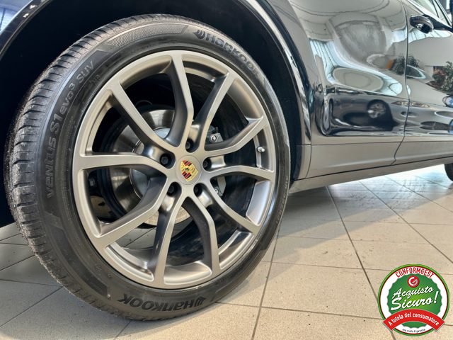 PORSCHE Cayenne usata, con Boardcomputer