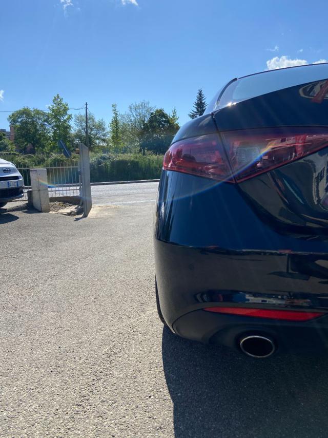ALFA ROMEO Giulia usata, con Park Distance Control
