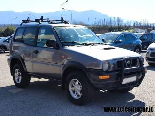 NISSAN Terrano II usata 3