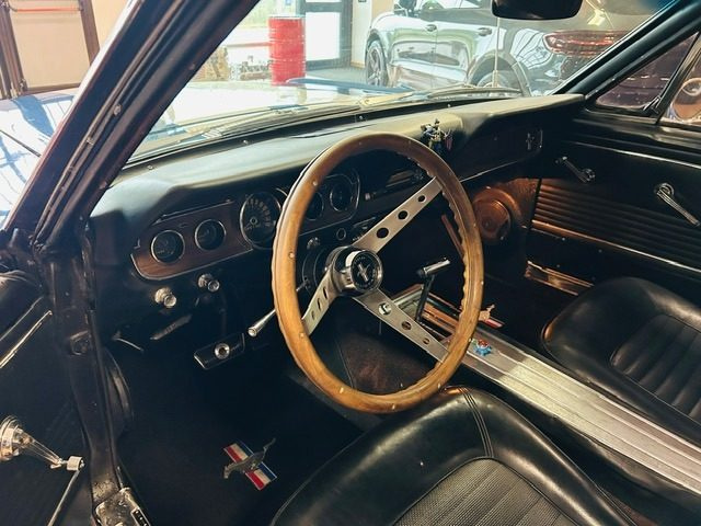 FORD Mustang usata 11