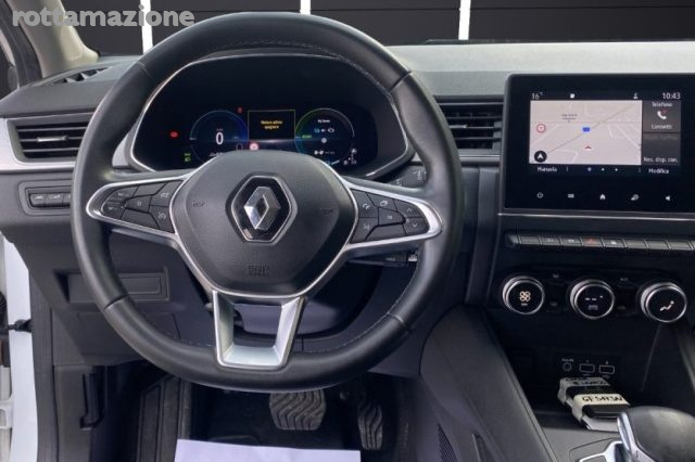 RENAULT Captur usata, con Controllo automatico clima